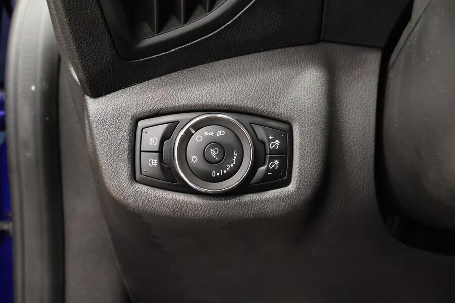 Ford Transit Connect vaihtoauto