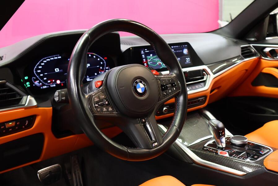 BMW M4 vaihtoauto