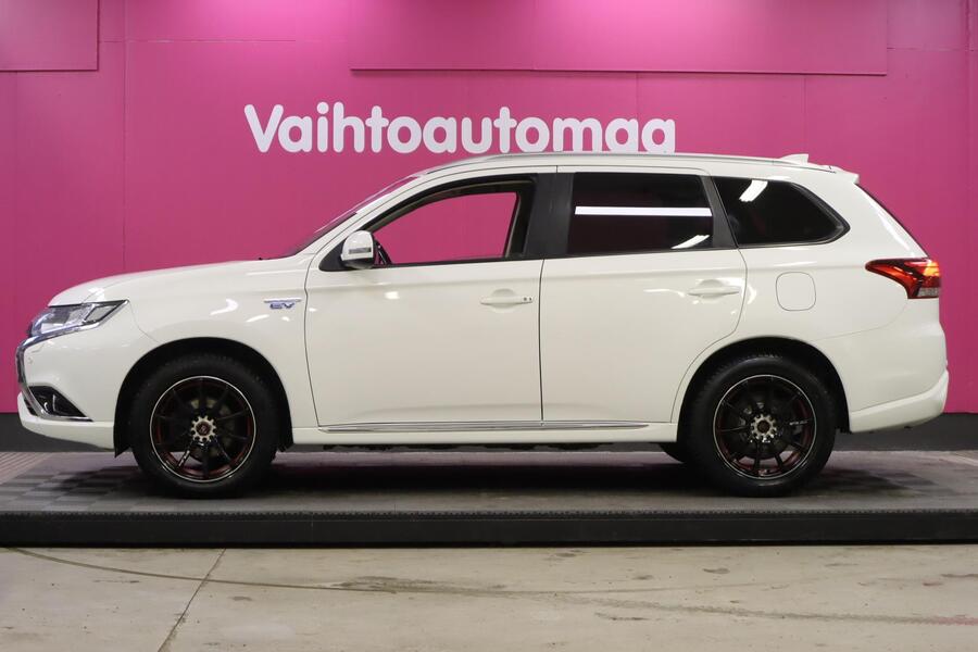 Mitsubishi Outlander PHEV vaihtoauto