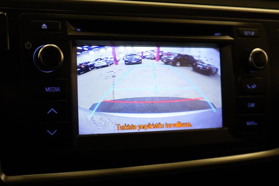 Toyota Auris vaihtoauto