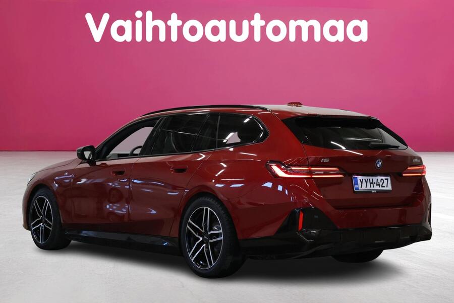 BMW i5 M60 vaihtoauto