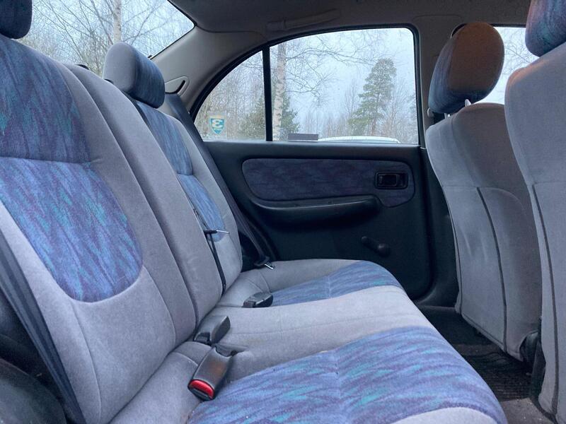 Nissan Almera vaihtoauto