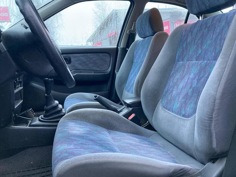 Nissan Almera vaihtoauto