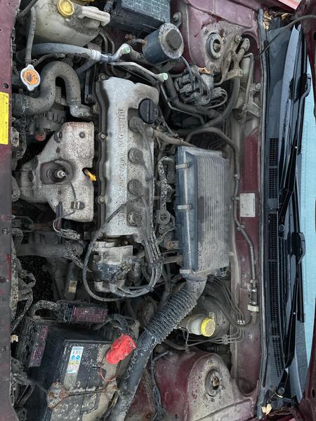 Nissan Almera vaihtoauto