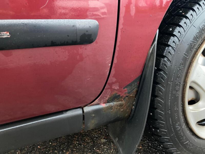 Nissan Almera vaihtoauto