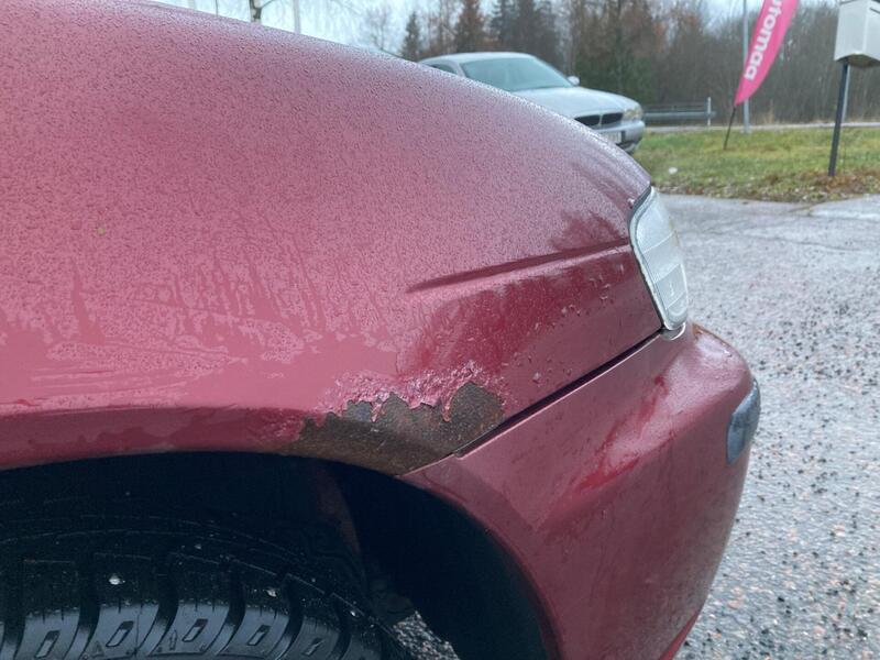 Nissan Almera vaihtoauto