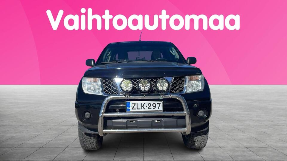 Nissan Navara vaihtoauto