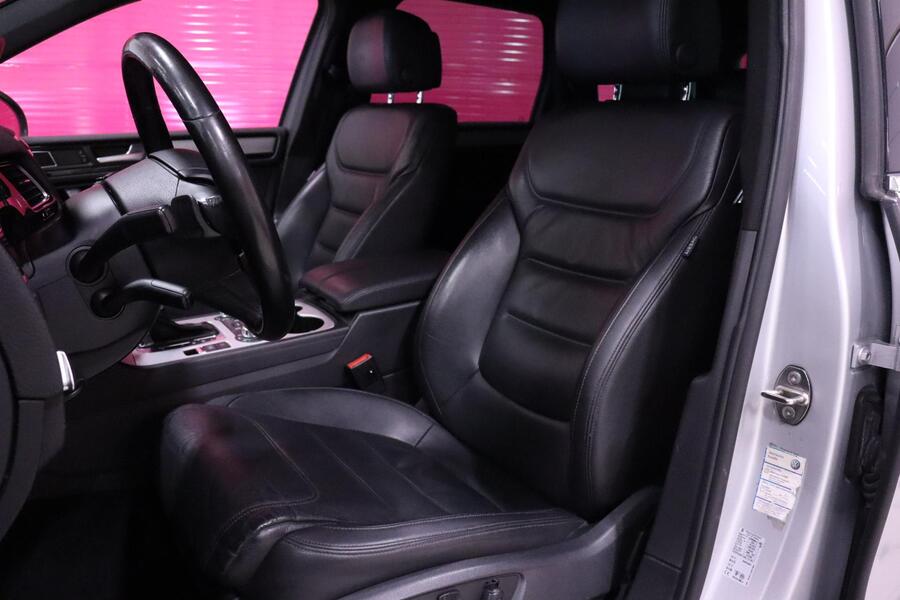 Volkswagen Touareg vaihtoauto