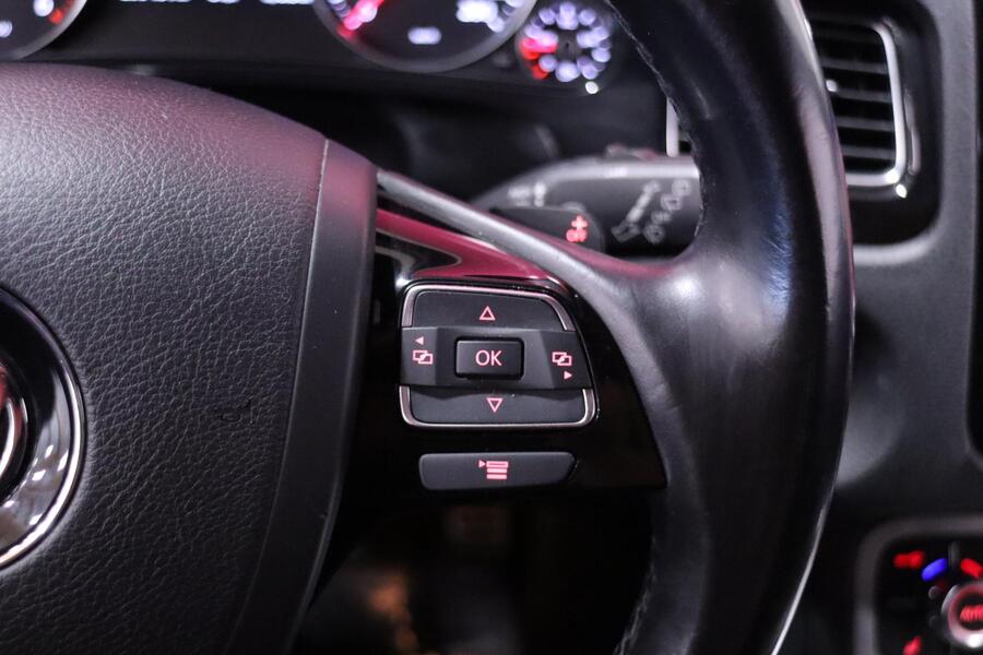 Volkswagen Touareg vaihtoauto