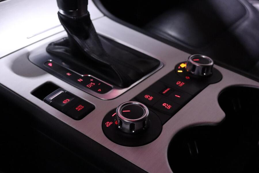 Volkswagen Touareg vaihtoauto