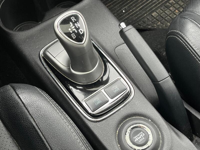 Mitsubishi Outlander PHEV vaihtoauto