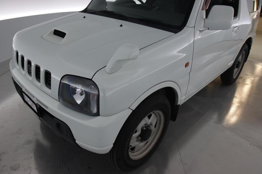 Suzuki Jimny vaihtoauto