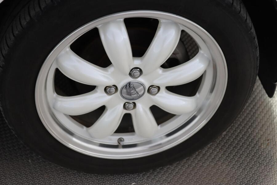 Toyota iQ vaihtoauto