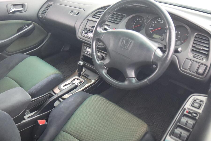 Honda Accord vaihtoauto