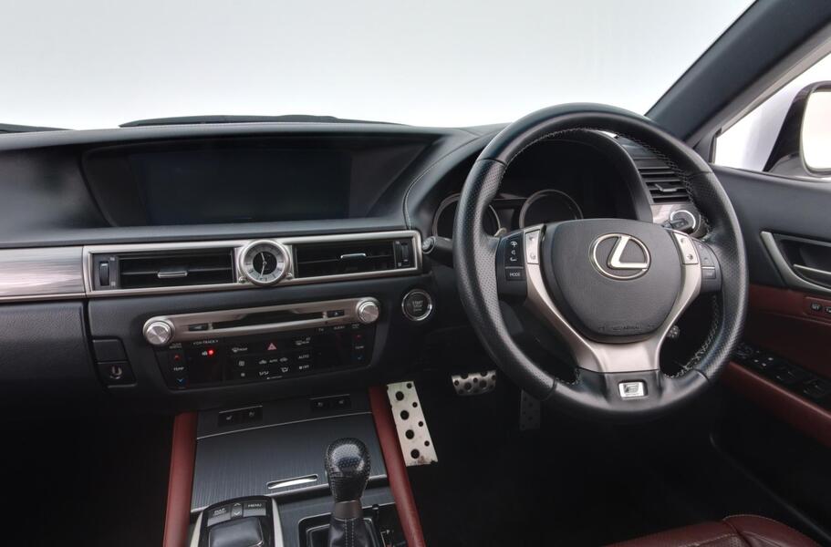 Lexus GS vaihtoauto