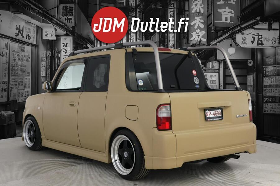 Toyota BB vaihtoauto