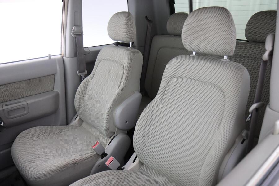 Toyota BB vaihtoauto