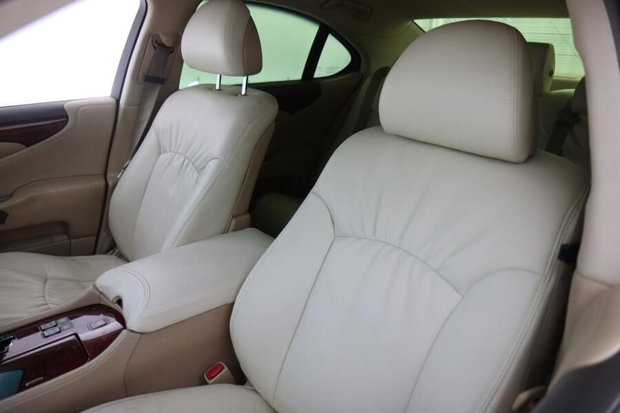 Lexus LS vaihtoauto