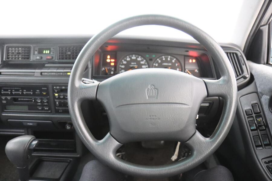 Toyota Crown vaihtoauto