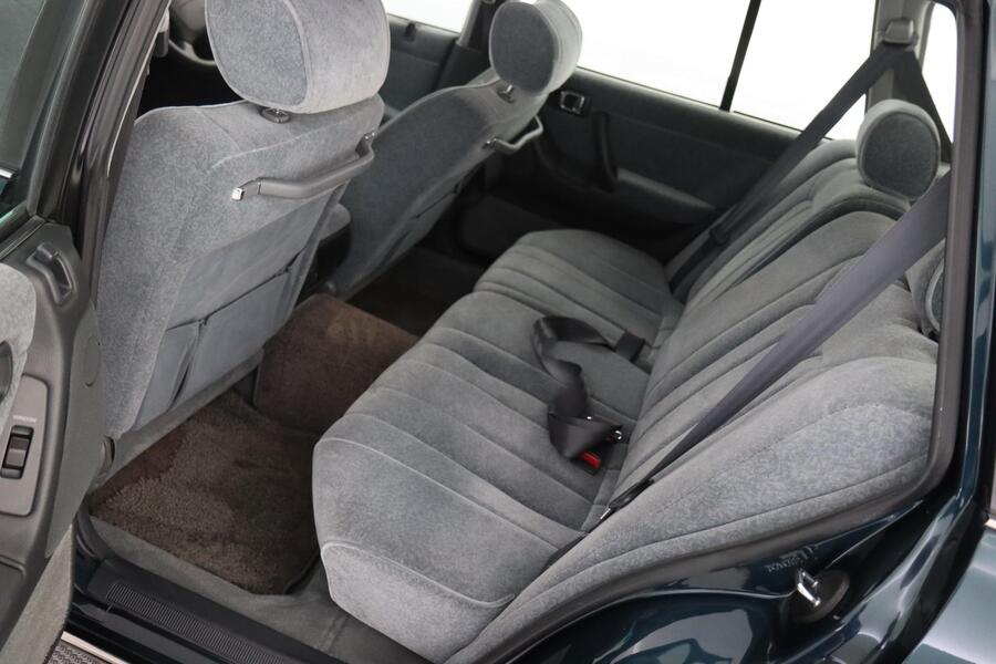 Toyota Crown vaihtoauto