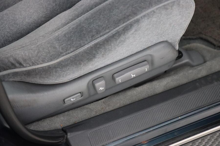 Toyota Crown vaihtoauto