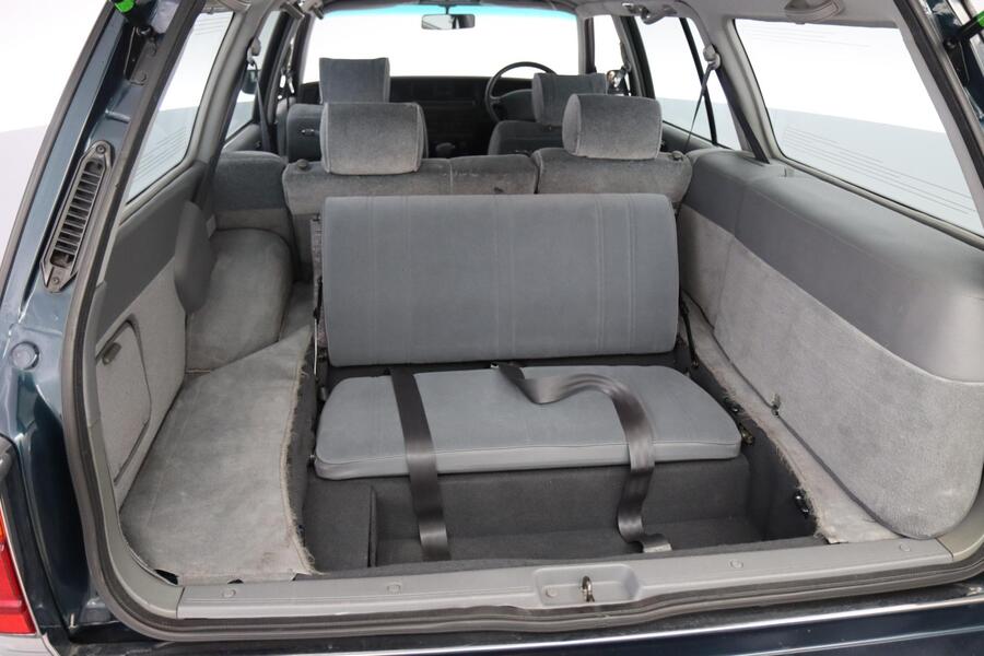 Toyota Crown vaihtoauto