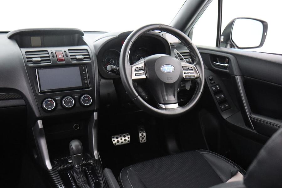 Subaru Forester vaihtoauto