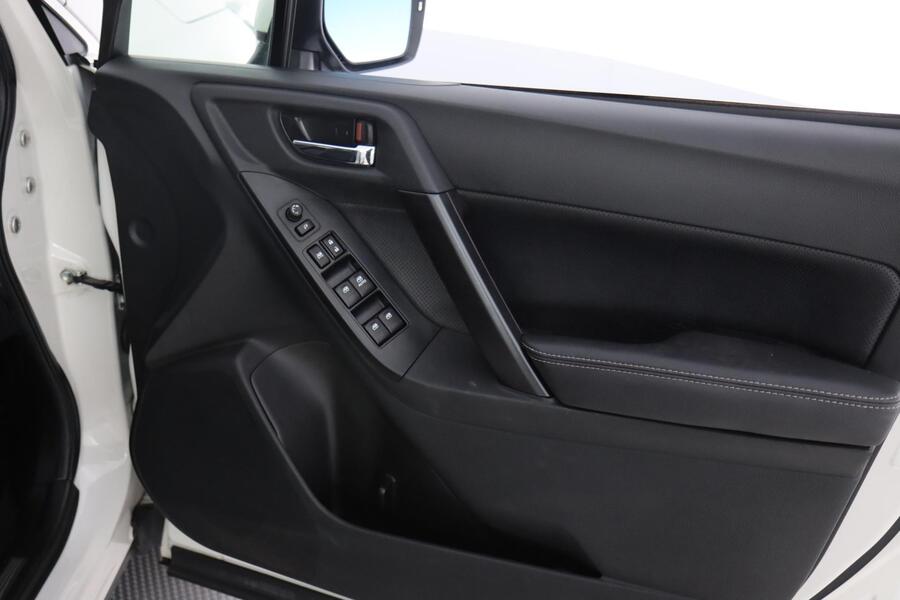 Subaru Forester vaihtoauto