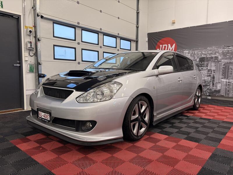 Toyota Caldina vaihtoauto
