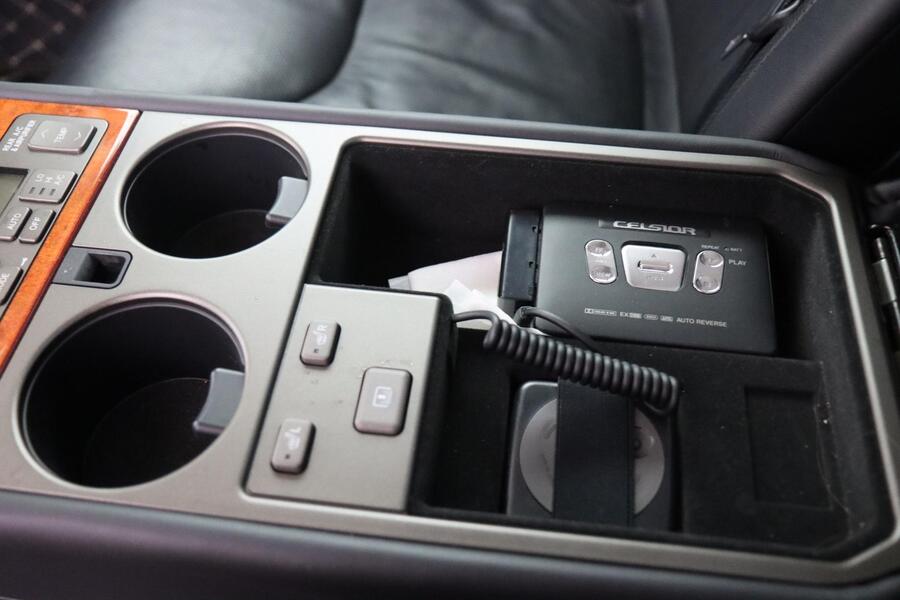 Toyota Celsior vaihtoauto