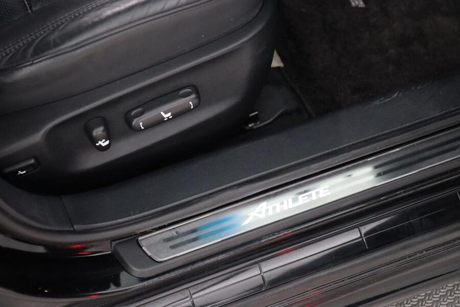 Toyota Crown vaihtoauto