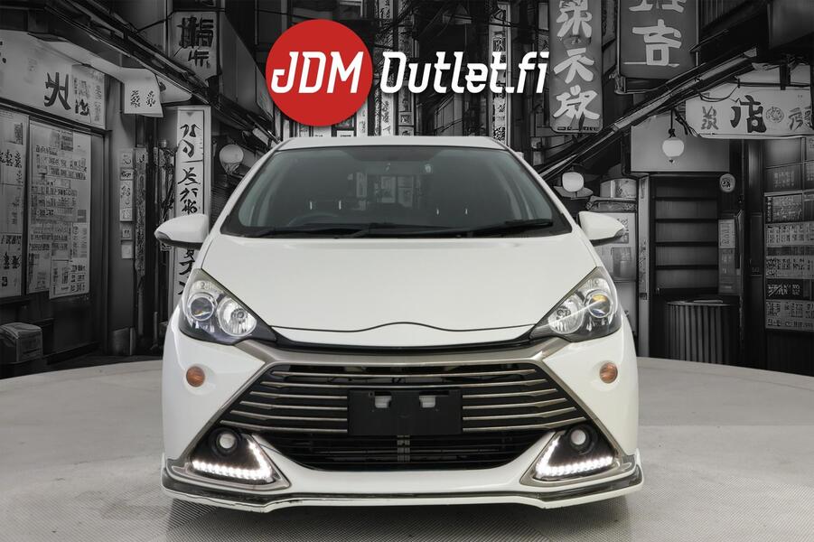 Toyota Aqua vaihtoauto