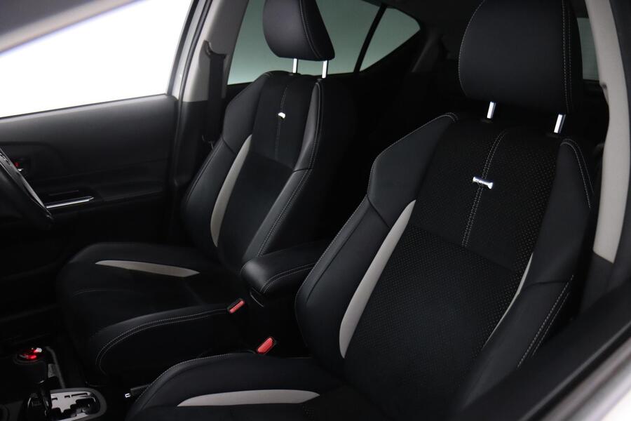 Toyota Aqua vaihtoauto