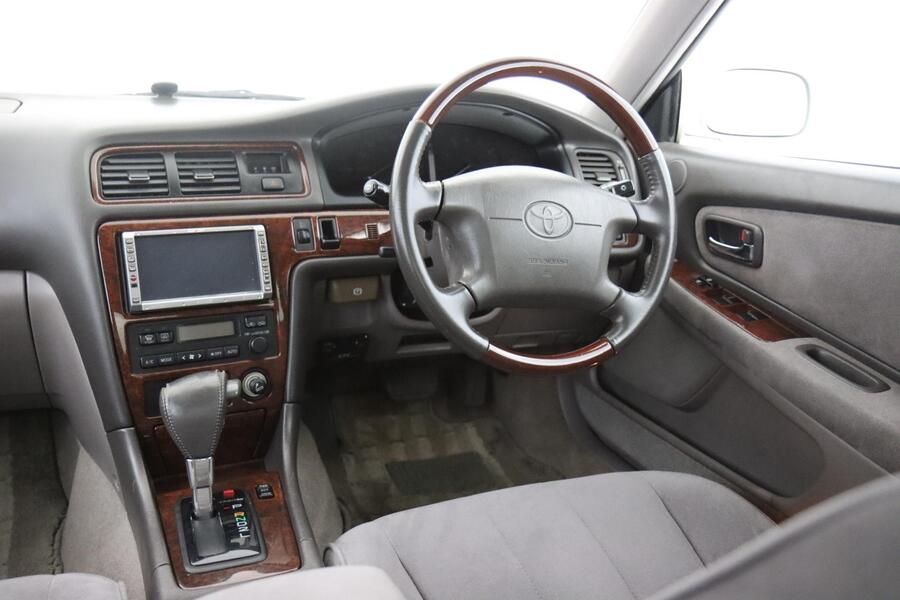 Toyota MarkII vaihtoauto