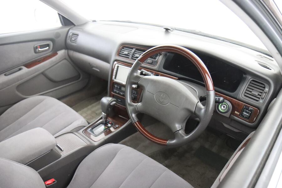 Toyota MarkII vaihtoauto