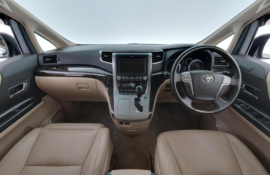 Toyota Vellfire vaihtoauto