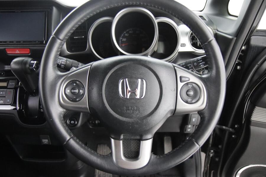 Honda Life vaihtoauto