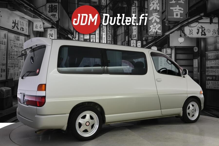 Toyota Granvia vaihtoauto