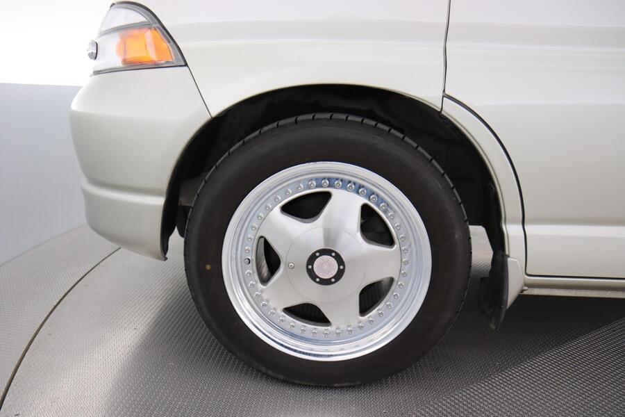 Toyota Granvia vaihtoauto