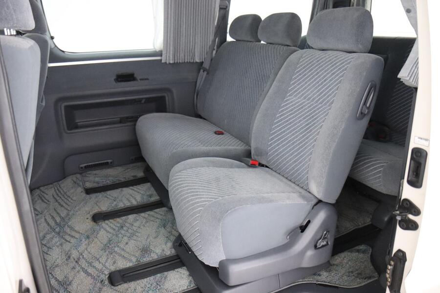 Toyota Granvia vaihtoauto