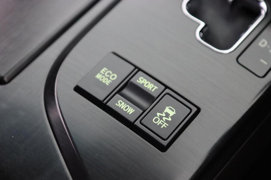 Toyota Crown vaihtoauto