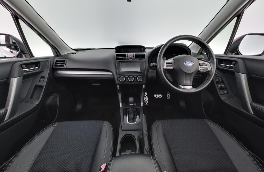 Subaru Forester vaihtoauto