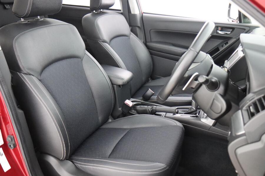 Subaru Forester vaihtoauto