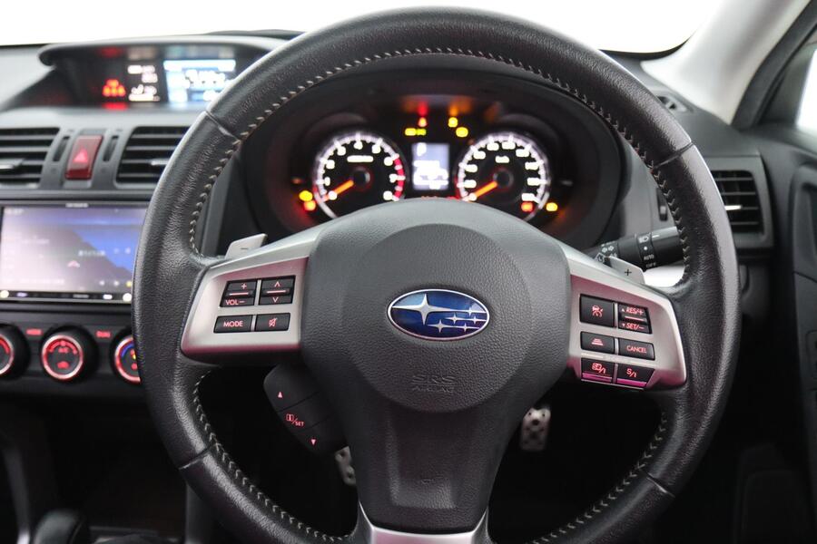 Subaru Forester vaihtoauto