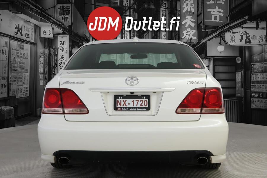 Toyota Crown vaihtoauto