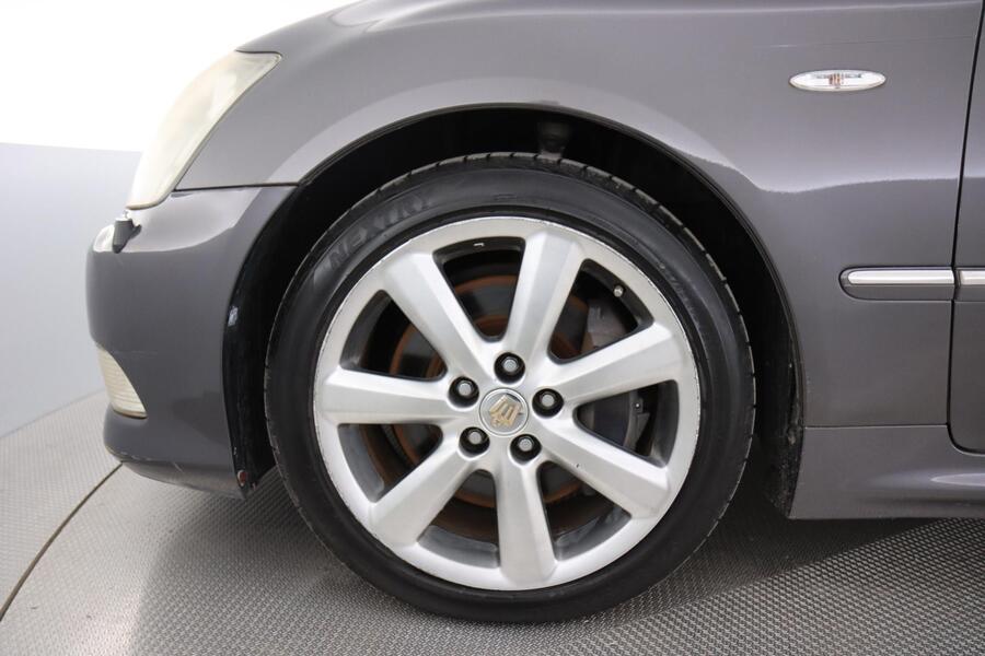 Toyota Crown vaihtoauto