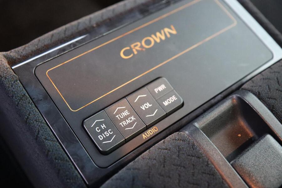 Toyota Crown vaihtoauto