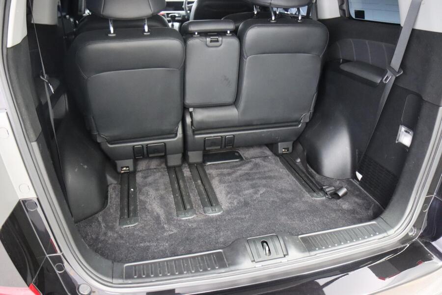 Honda Elysion vaihtoauto