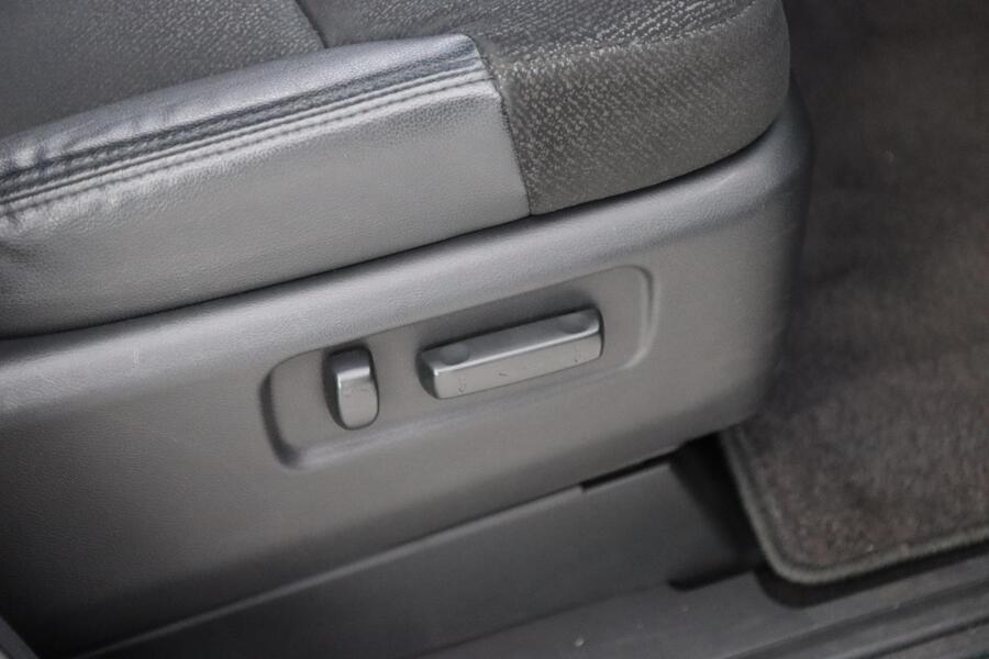 Honda Elysion vaihtoauto