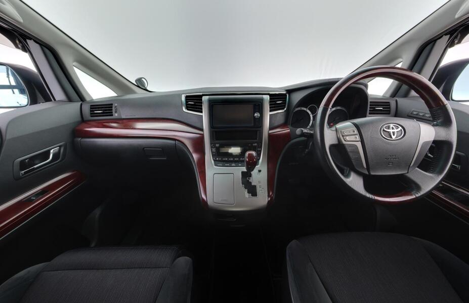 Toyota Vellfire vaihtoauto